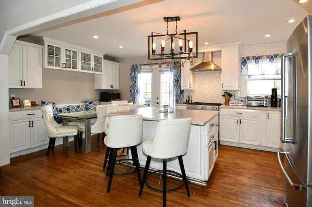 $739,000 | 6819 Lavant Drive, Springfield, VA 22152