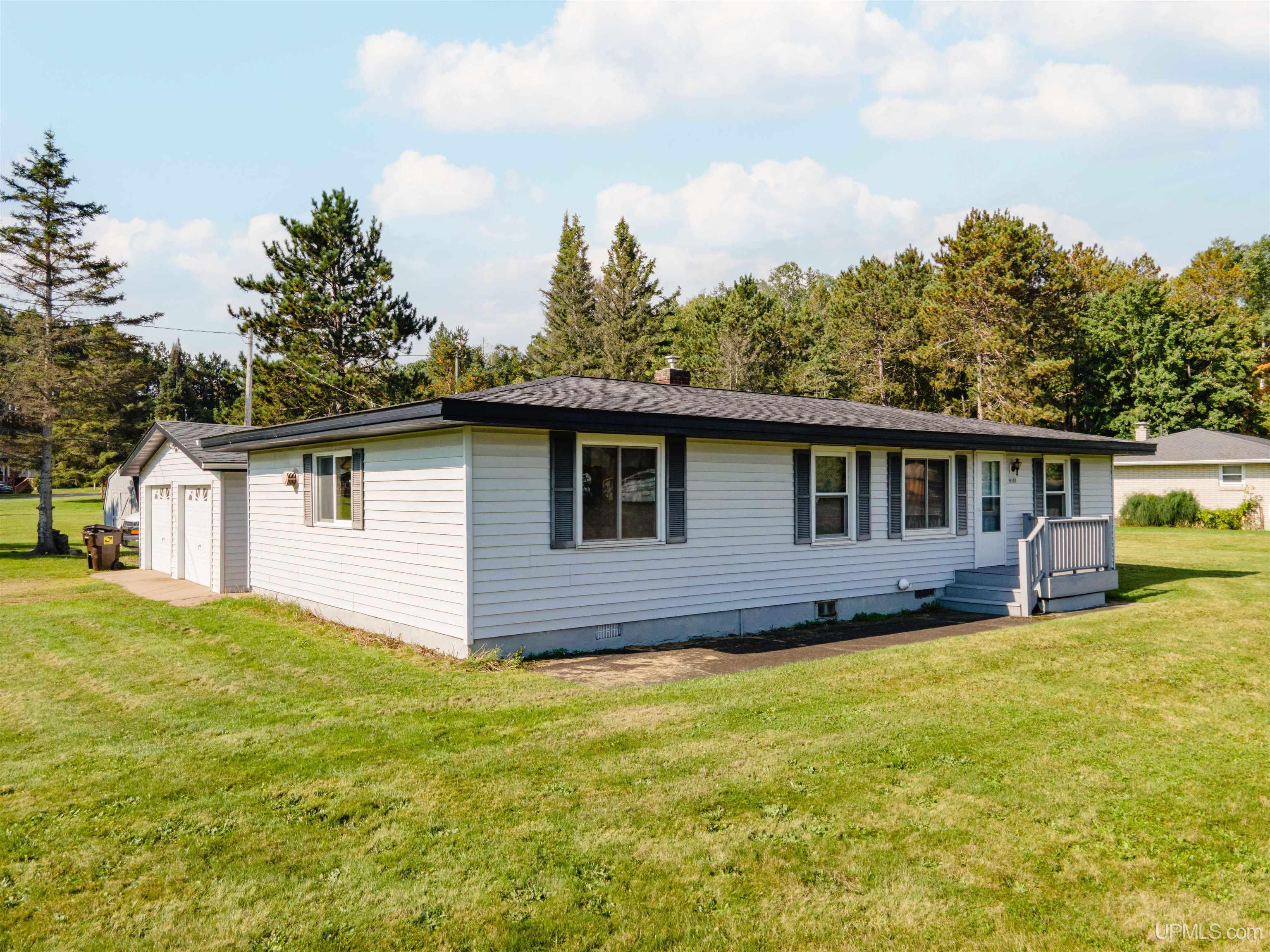 4105 Highway 2 Iron River, MI 49935 - Photo 22 of 36