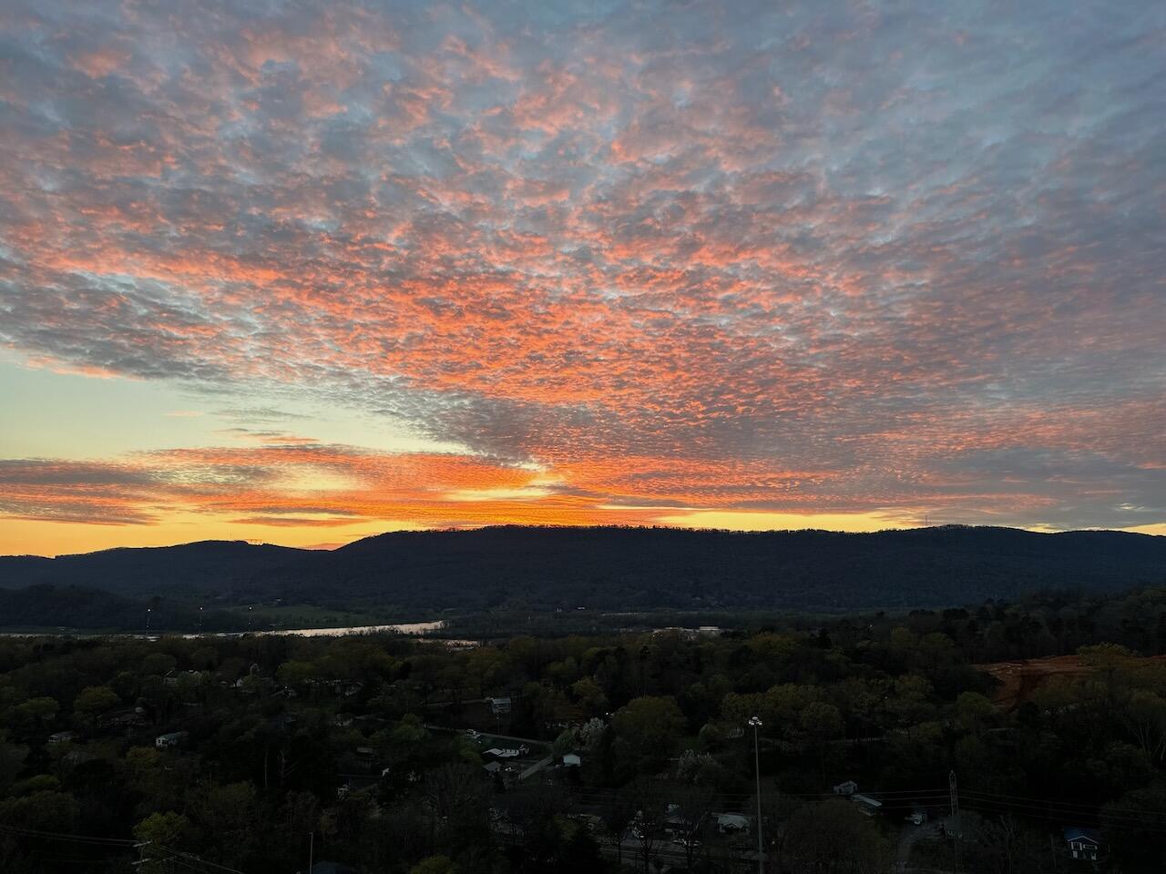 1131 Stringers Ridge Road, Unit 9J Chattanooga, TN 37405 - Photo 26 of 47 Sunset from Balcony 9J 3