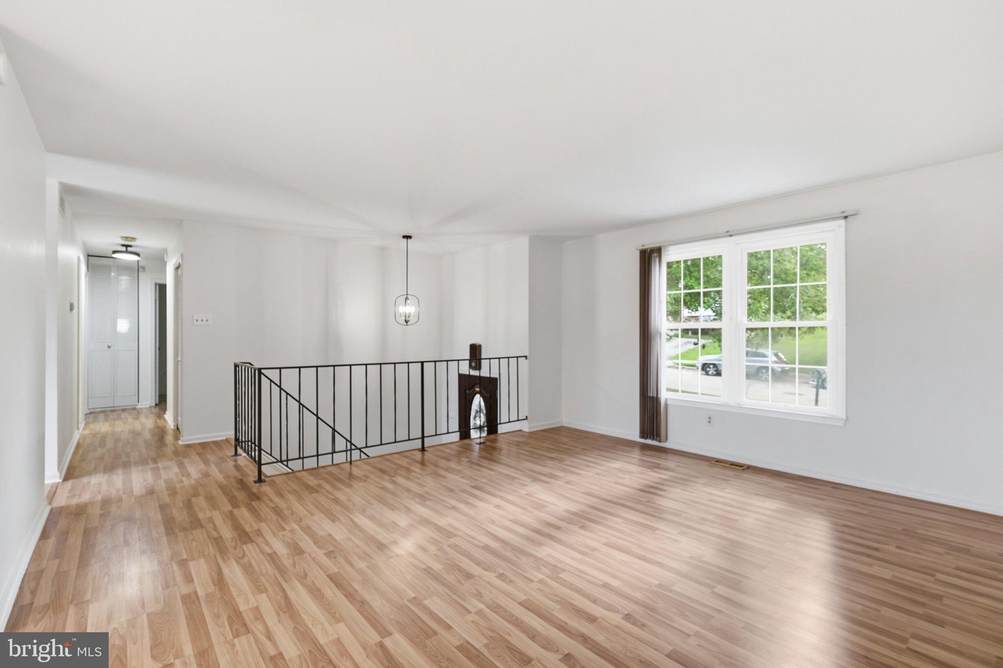 6415 Craigmont Road Baltimore, MD 21207 - Photo 5 of 48 Gallery Image 5