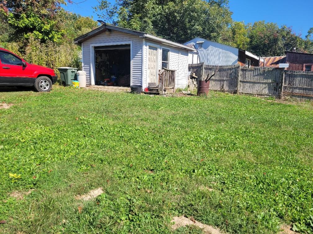 261 N Road Johnson City, TN 37601 - Photo 12 of 12 North Storage