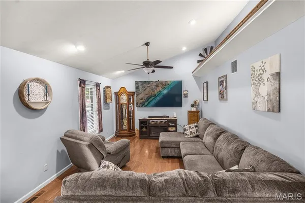 $285,500 | 904 Pine Street, Sikeston, MO 63801