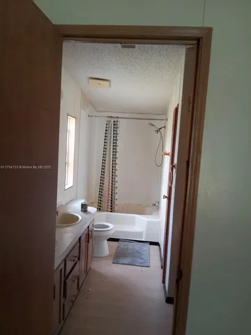 $1,200,000 | 3100-3112 Sanders Road, Davenport, FL 33837