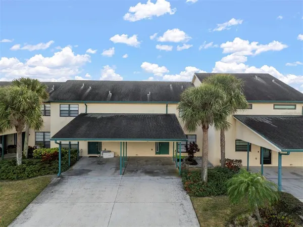 $2,200 | 634 Yardarm Drive, Apollo Beach, FL 33572
