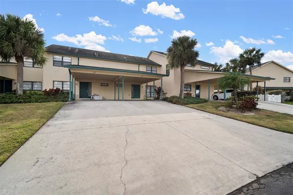 $2,200 | 634 Yardarm Drive, Apollo Beach, FL 33572