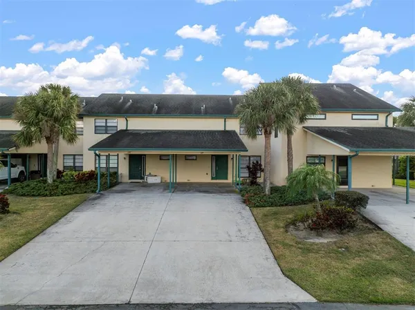 $2,200 | 634 Yardarm Drive, Apollo Beach, FL 33572