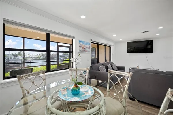 $2,200 | 634 Yardarm Drive, Apollo Beach, FL 33572