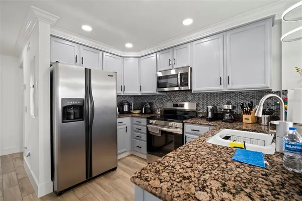 $2,200 | 634 Yardarm Drive, Apollo Beach, FL 33572