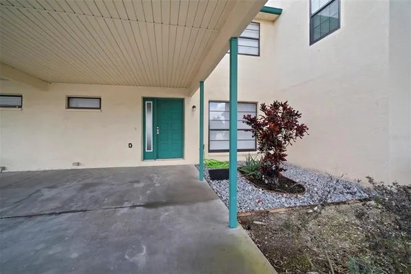 $2,200 | 634 Yardarm Drive, Apollo Beach, FL 33572