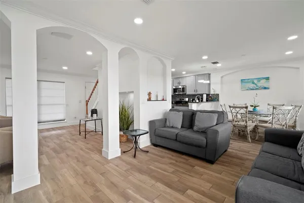 $2,200 | 634 Yardarm Drive, Apollo Beach, FL 33572