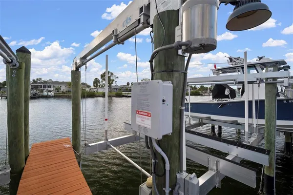 $2,200 | 634 Yardarm Drive, Apollo Beach, FL 33572