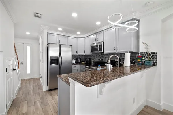 $2,200 | 634 Yardarm Drive, Apollo Beach, FL 33572