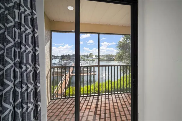 $2,200 | 634 Yardarm Drive, Apollo Beach, FL 33572