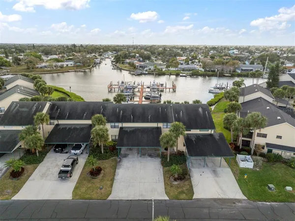 $2,200 | 634 Yardarm Drive, Apollo Beach, FL 33572