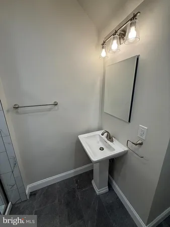 $1,350 | 63 King Street, Unit 2, Pottstown, PA 19464