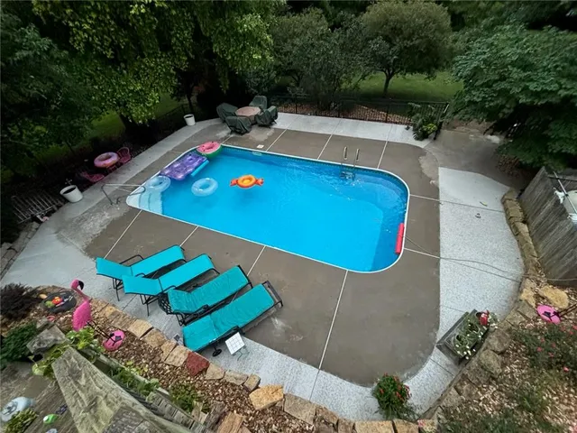 $469,000 | 18392 154th Terrace, Basehor, KS 66007