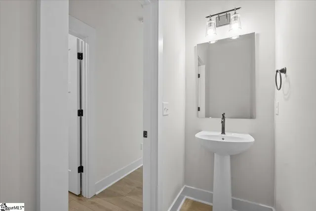 $304,990 | 976 Diane Lane, Moore, SC 29369