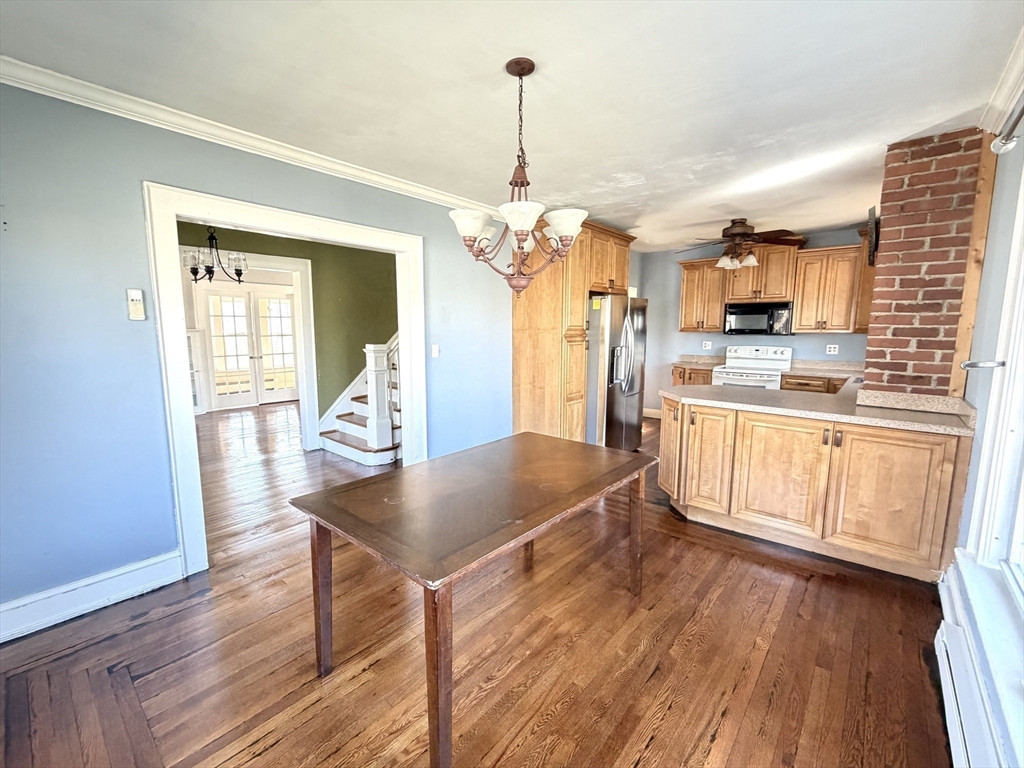 180 Russell Road Westfield, MA 01085 - Photo 11 of 41