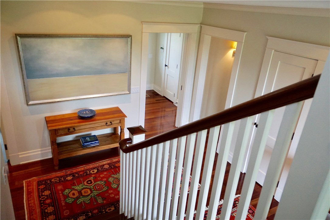 1 Kempton Place Little Compton, RI 02837 - Photo 8 of 20 Foyer