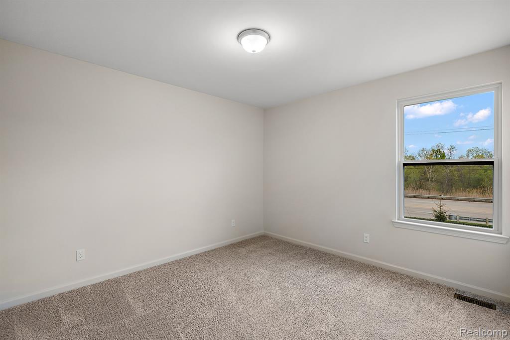1302 Hasty Road Howell, MI 48843 - Photo 12 of 39