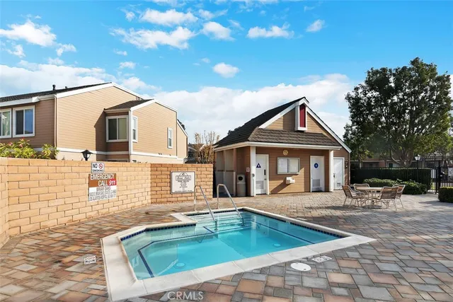 $595,000 | 10393 East Briar Oaks Drive, Unit D, Stanton, CA 90680