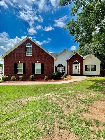 $355,000 | 191 Amberwood Drive, Anderson, SC 29621