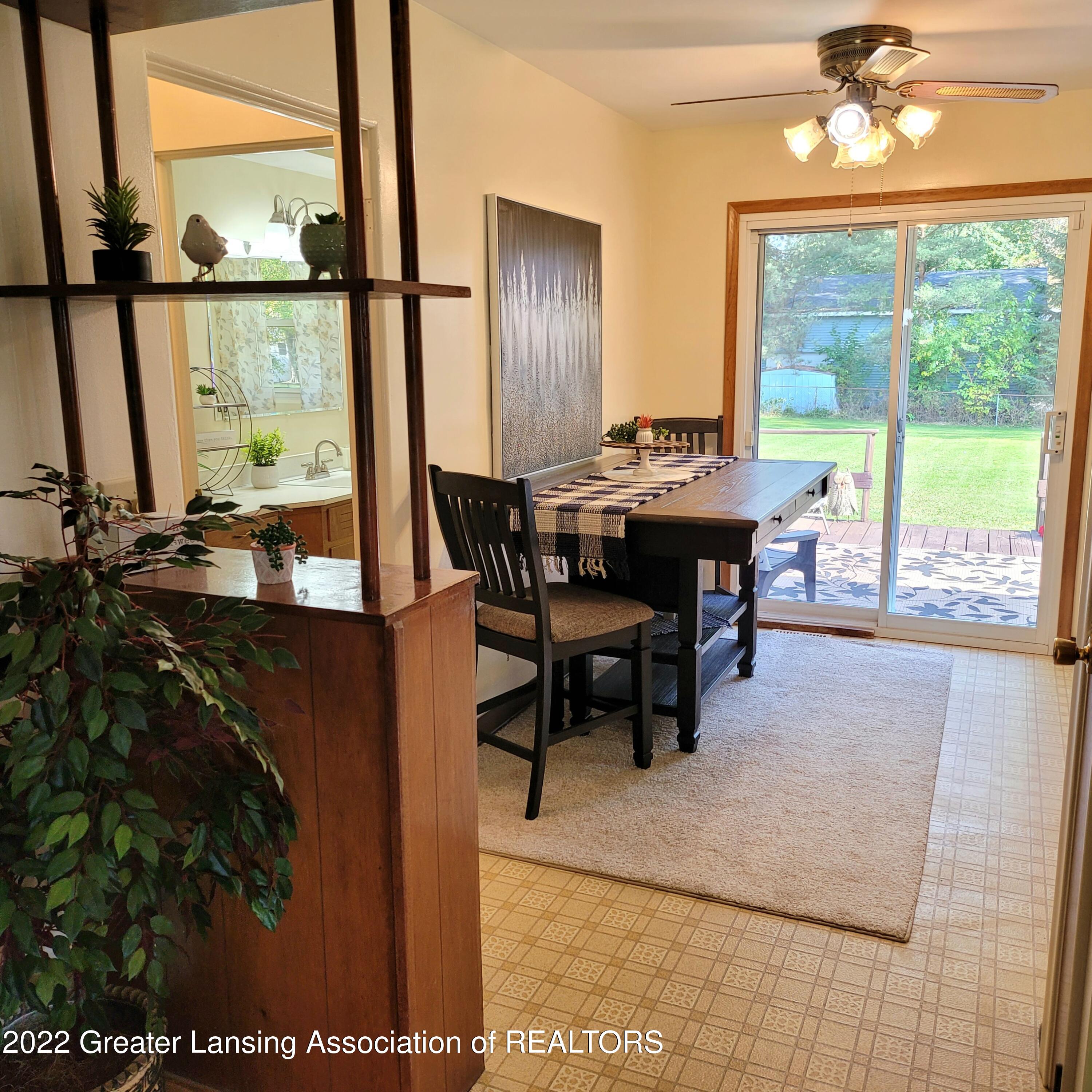 2292 Washington Road Lansing, MI 48911 - Photo 22 of 44 20221011_140917