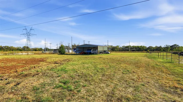 $475,000 | 26865 Old Highway 105 West, Montgomery, TX 77316