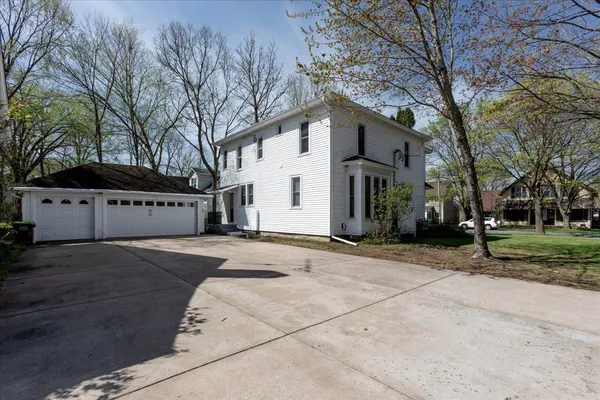 $289,500 | 1104 7th Street East, Menomonie, WI 54751
