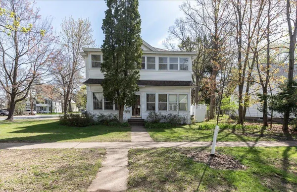 $289,500 | 1104 7th Street East, Menomonie, WI 54751