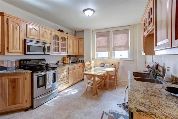 $289,500 | 1104 7th Street East, Menomonie, WI 54751