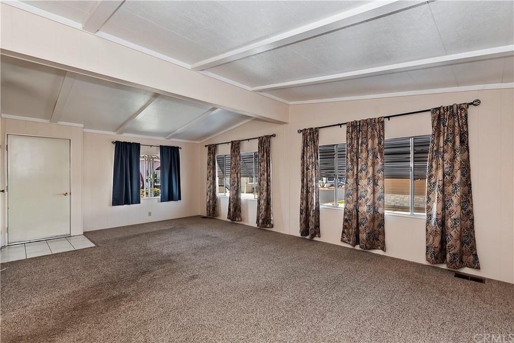 4000 Pierce Street, Unit 196 Riverside, CA 92505 - Photo 7 of 35