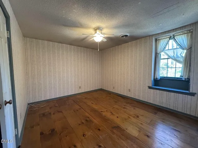 $400,000 | 1134 Manchester Drive, Cary, NC 27511