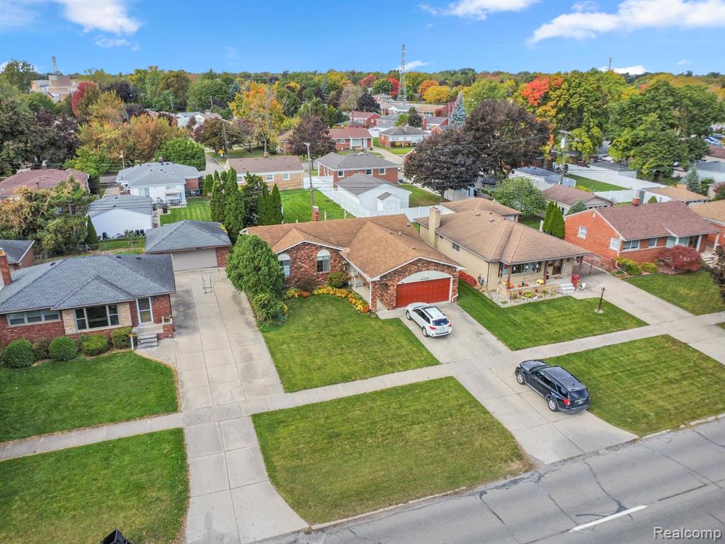 8466 Allen Road Allen Park, MI 48101 - Photo 47 of 50