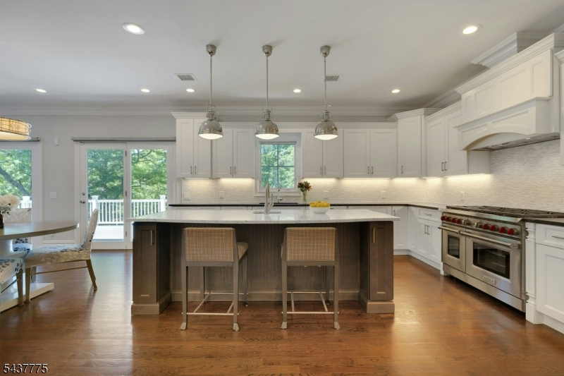 16 Exeter Road Short Hills, NJ 07078 - Photo 15 of 49