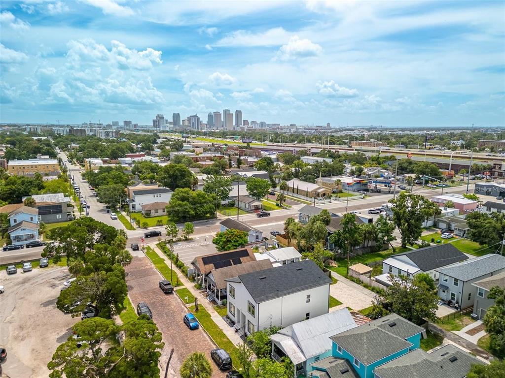 2512 West Chestnut Street Tampa, FL 33607 - Photo 11 of 11 an aerial view of a city