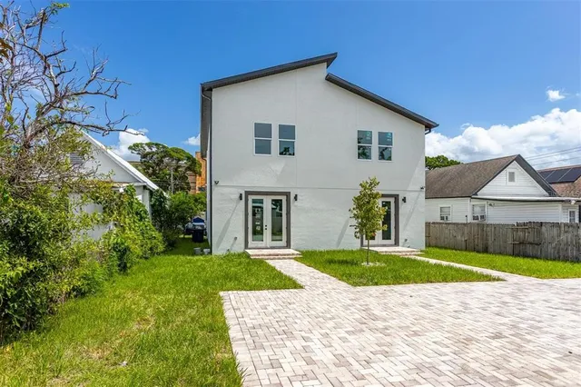 $4,000 | 2512 West Chestnut Street, Tampa, FL 33607