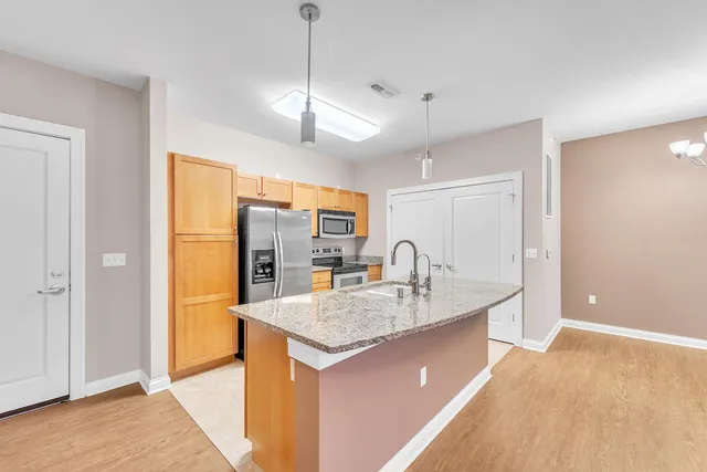 $179,900 | 141 Main Street, Unit 420, Racine, WI 53403