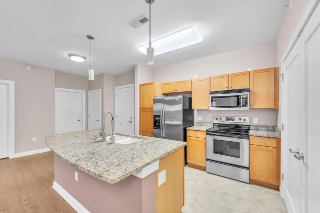 $179,900 | 141 Main Street, Unit 420, Racine, WI 53403