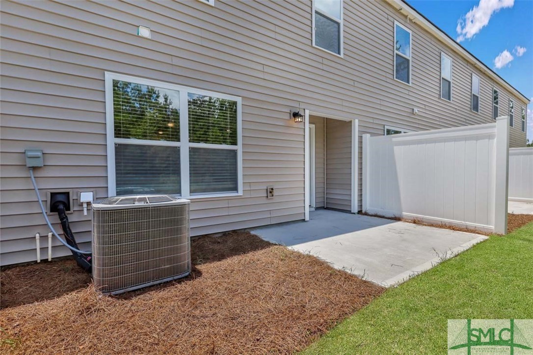 187 Coneflower Road Bloomingdale, GA 31302 - Photo 34 of 39 . Pictures, photographs, colors, features and size