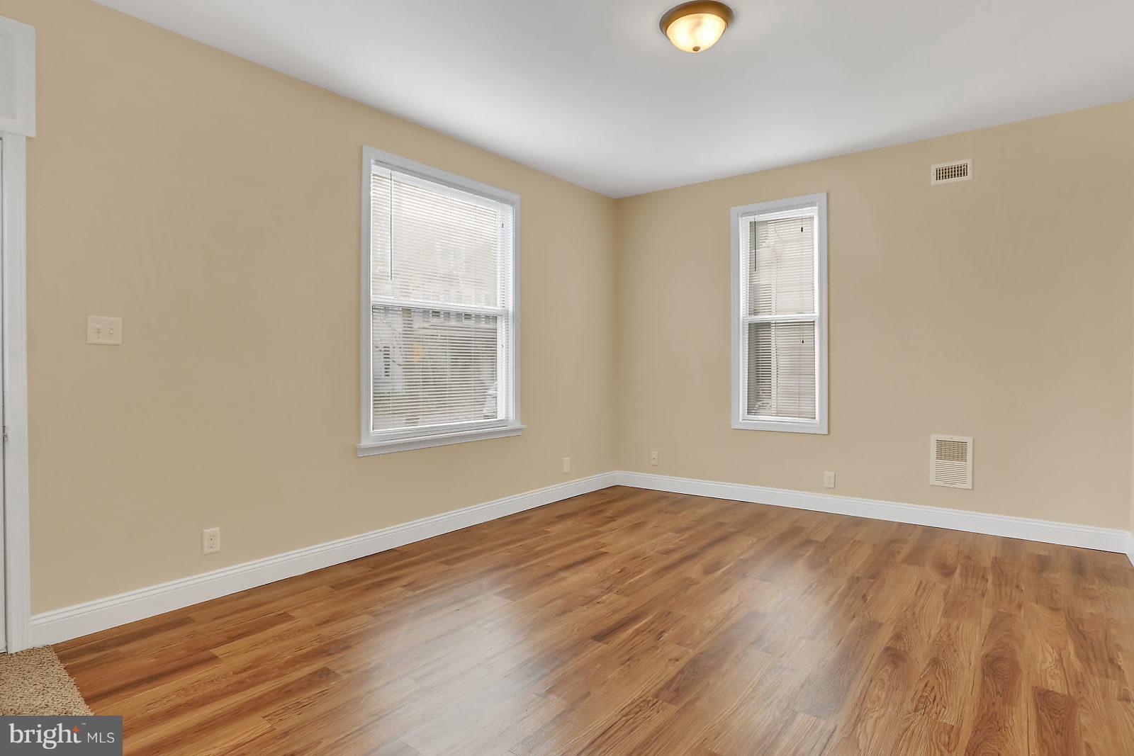 140 Lucknow Road Harrisburg, PA 17110 - Photo 3 of 25 Gallery Image 3
