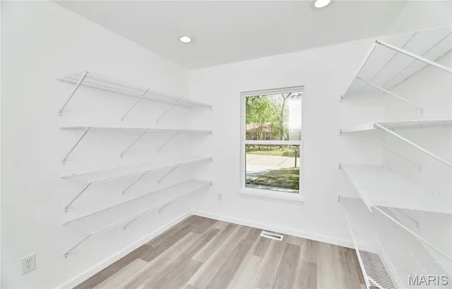 $339,900 | 132 Mill Spring Lane, St. Peters, MO 63376