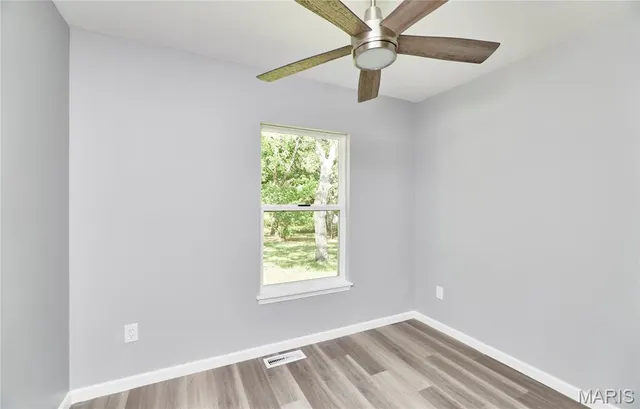 $339,900 | 132 Mill Spring Lane, St. Peters, MO 63376