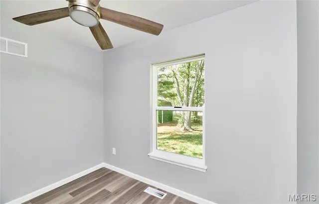 $339,900 | 132 Mill Spring Lane, St. Peters, MO 63376