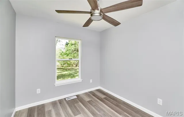 $339,900 | 132 Mill Spring Lane, St. Peters, MO 63376