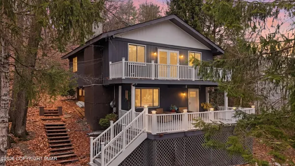 $295,000 | 2398 Woodcrest Drive, East Stroudsburg, PA 18302