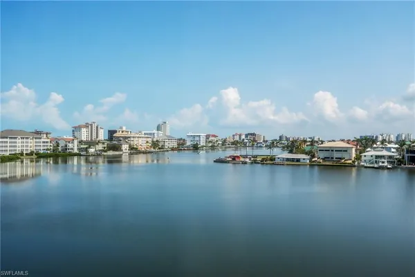 $10,000 | 271 Southbay Drive, Unit 155, Naples, FL 34108