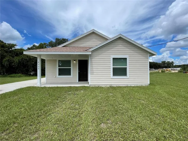 $1,450 | 8209 East Rosko Court, Floral City, FL 34436