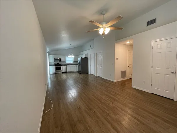 $1,450 | 8209 East Rosko Court, Floral City, FL 34436