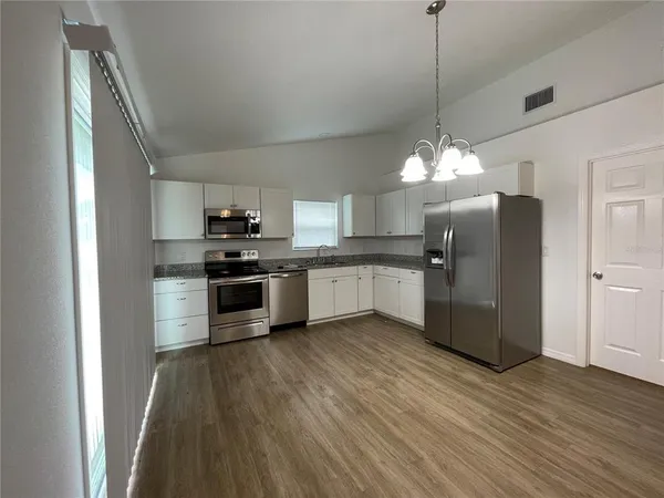 $1,450 | 8209 East Rosko Court, Floral City, FL 34436